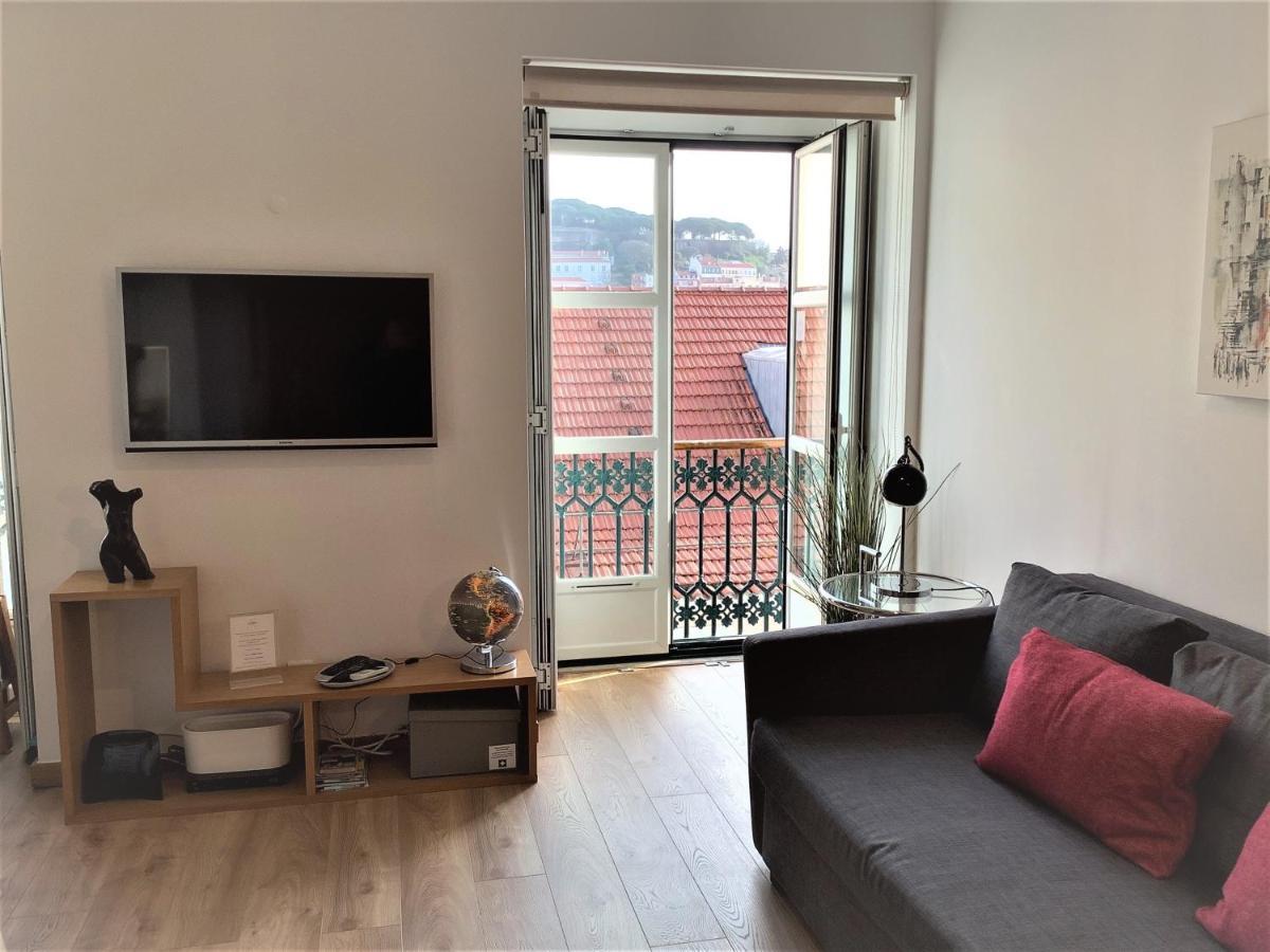 Chiado Apartment With View To The Castle ลิสบอน ภายนอก รูปภาพ