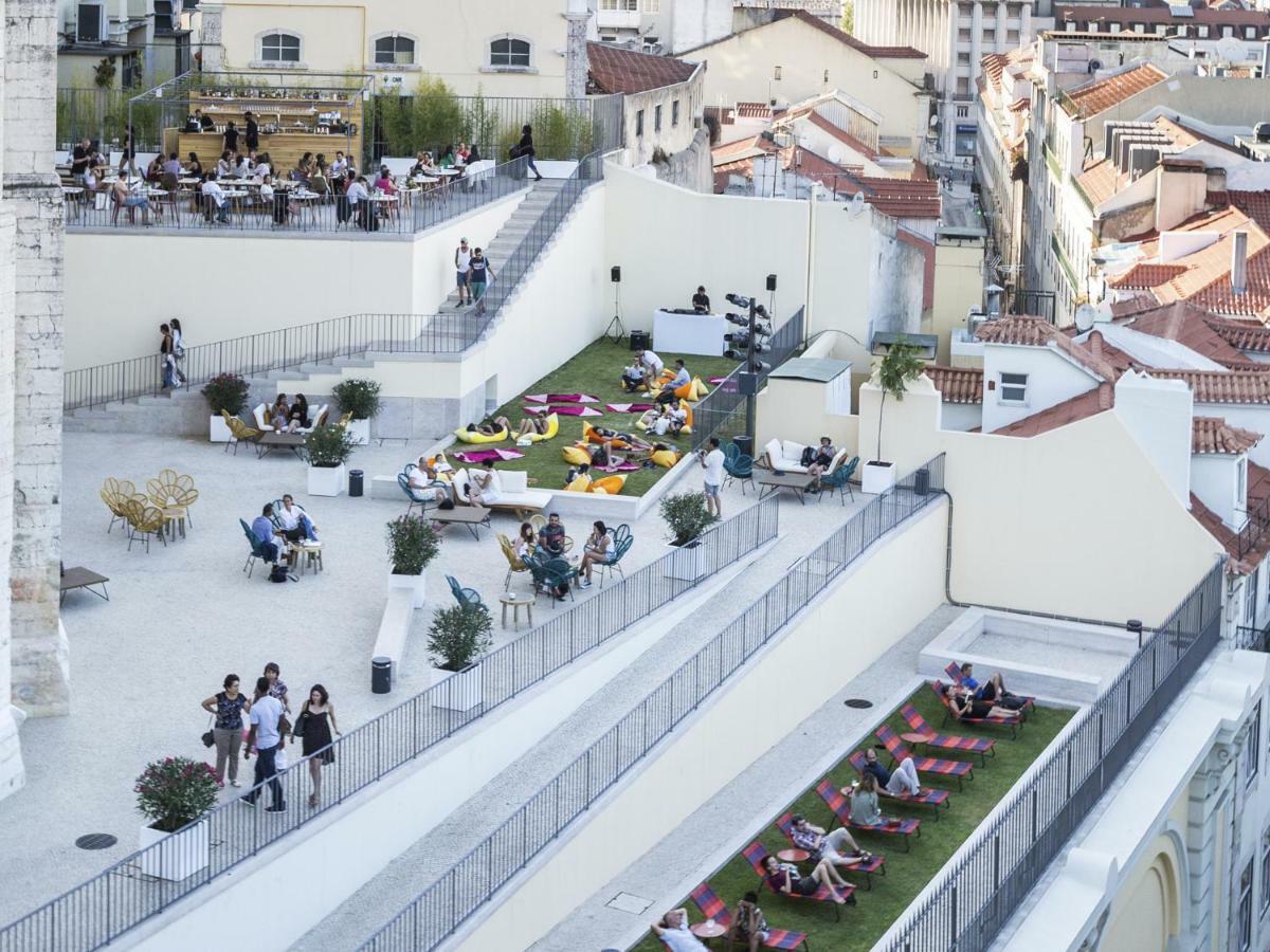 Chiado Apartment With View To The Castle ลิสบอน ภายนอก รูปภาพ